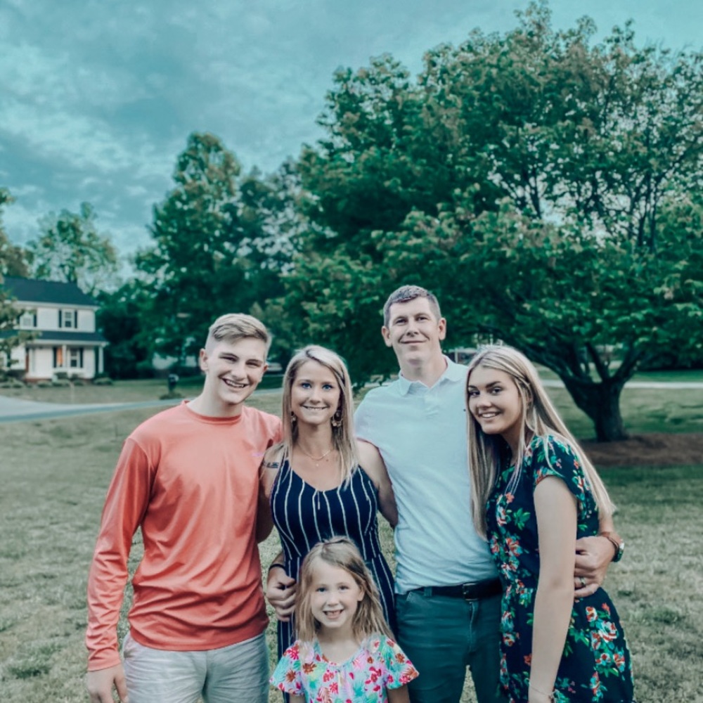 Meet your Posher, Meagen